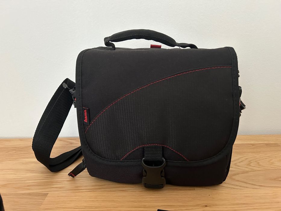 Canon EOS 4000D + Lente EFS 18-55mm + Bolsa