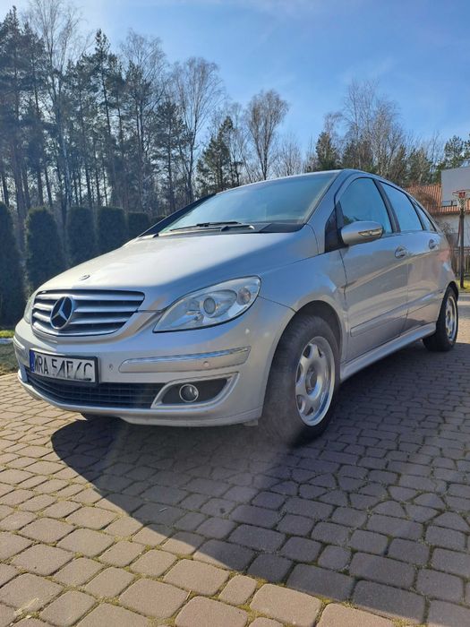 Mercedes-Benz B klasa