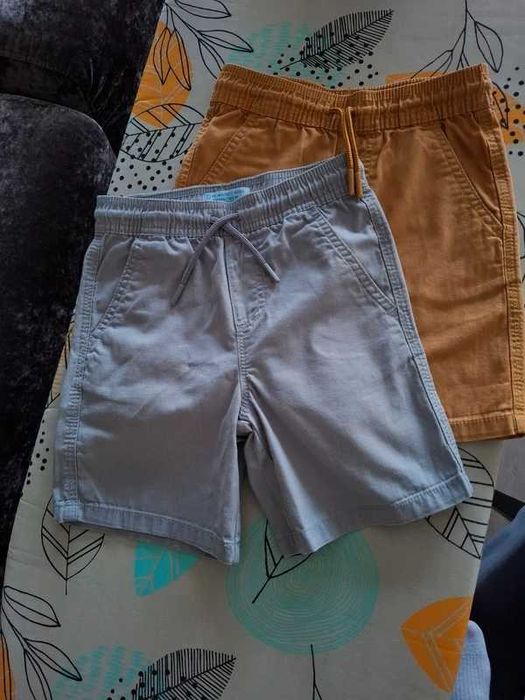 Lote 2 Calções Chino / Jogger Primark (5-6 anos / 116 cm) Muito Bom Estado