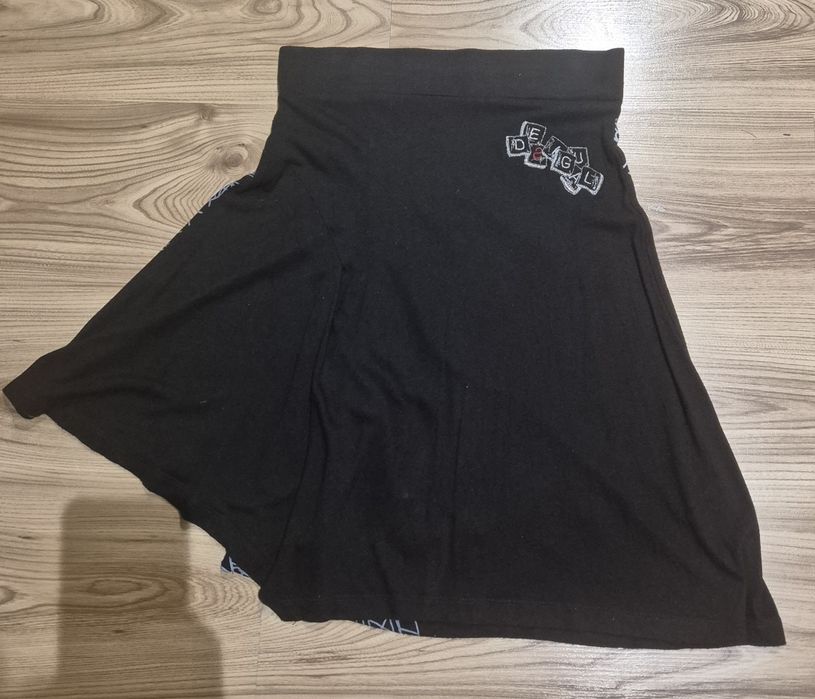 Desigual rozm XS kolorowa spódniczka czarna