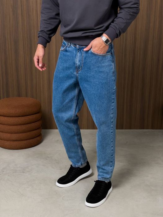 Чоловічі джинси мом