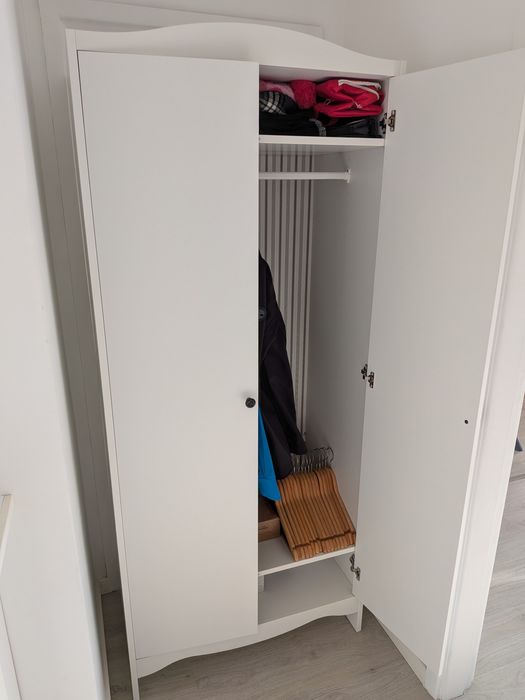 Roupeiro IKEA Smagora como novo