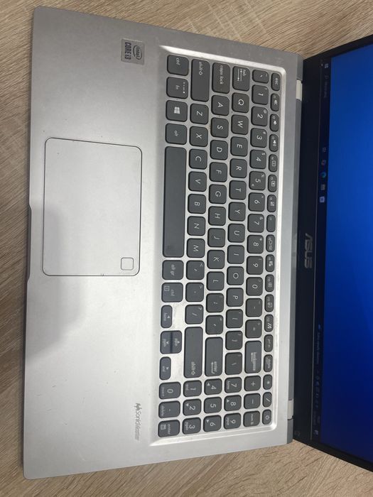 Laptop Asus VivoBook