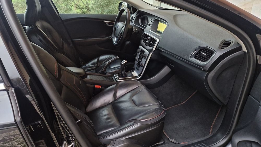 Volvo V40 Cross Country 2.0 D2 Ocean Race