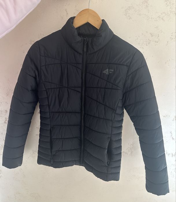 Куртка весна -осінь