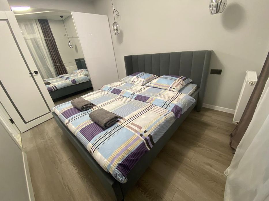 Подобово біля обласної лікарні