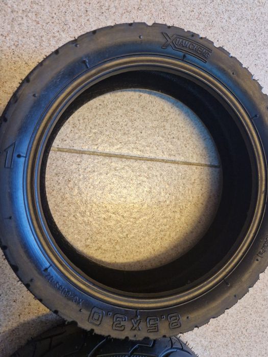 Pneu 8.5 x 3.0 para trotinete