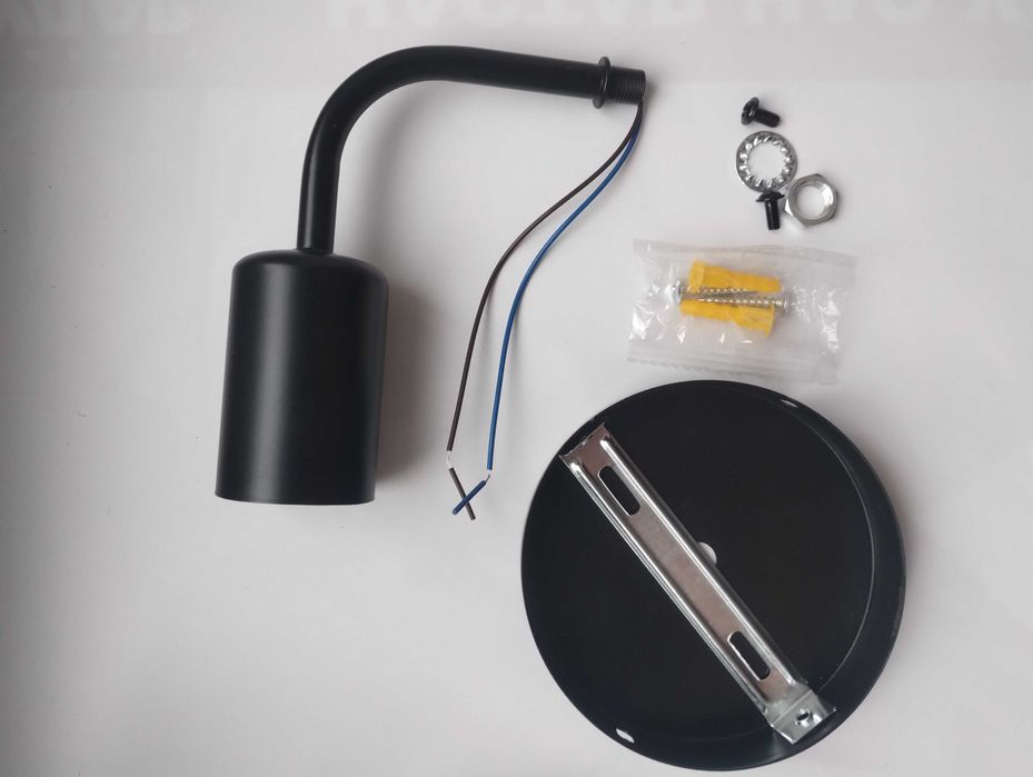 Светильник лофт минимализм е27 черный Новые