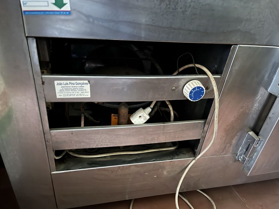 Vitrine Refrigeradora em Inox