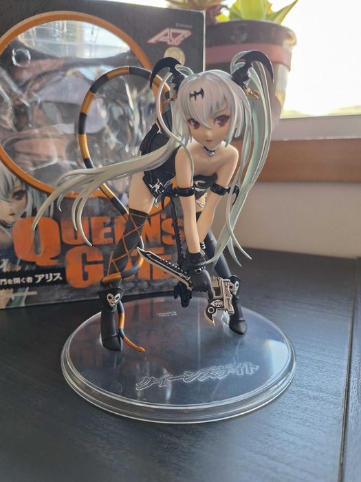 Figura Anime - Alice: Queen's Gate (Alpha x Omega)