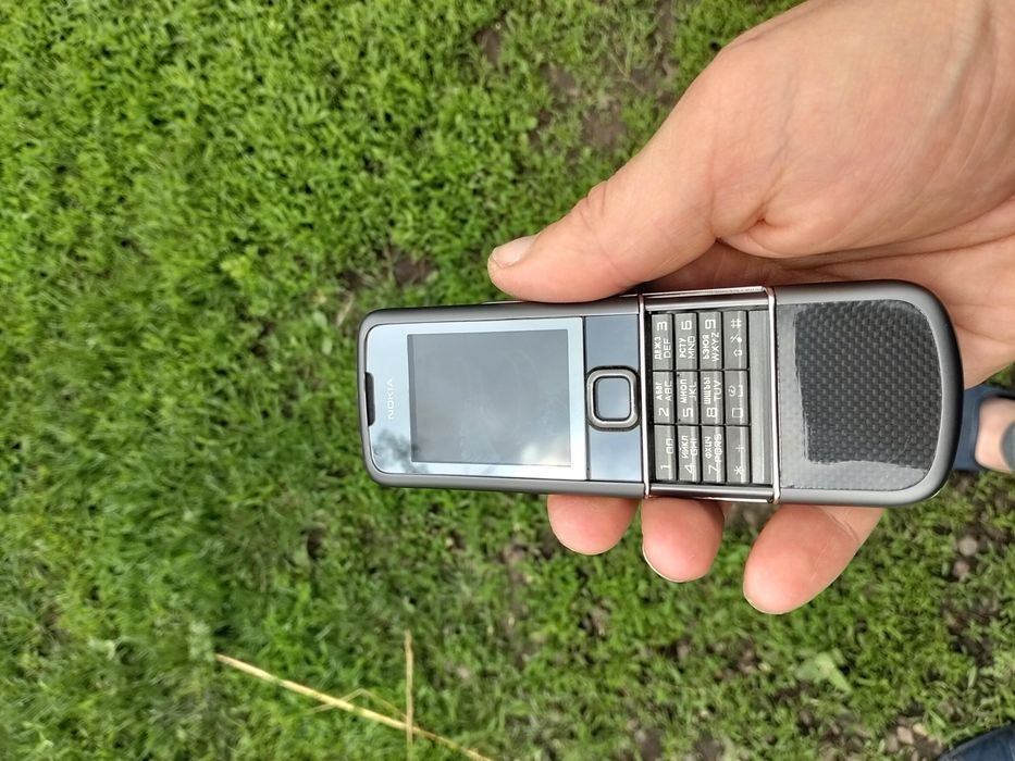 Nokia 8800 arte carbon