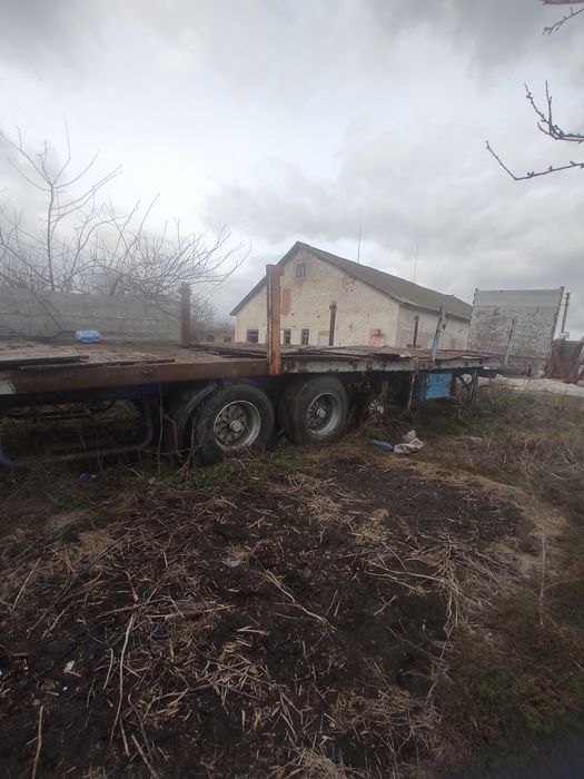 Продам причіп шмітц