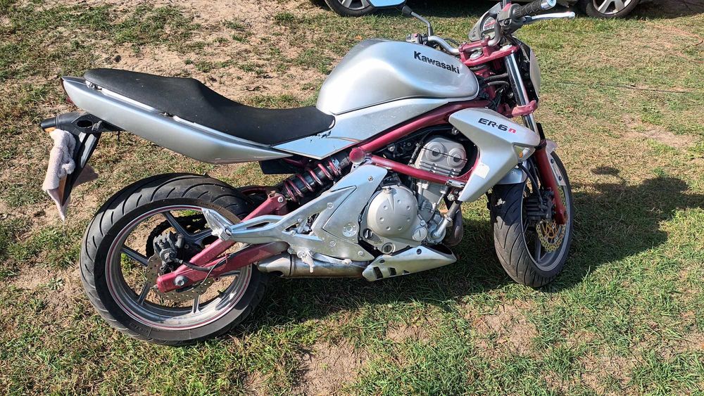 Kawasaki ER-6n 2007 – części / motocykl na części