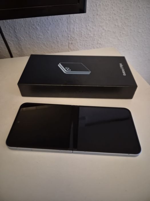 Samsung Z Flip 6 Blue 12GB/256GB