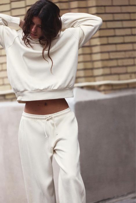 Костюм Zara.   XL