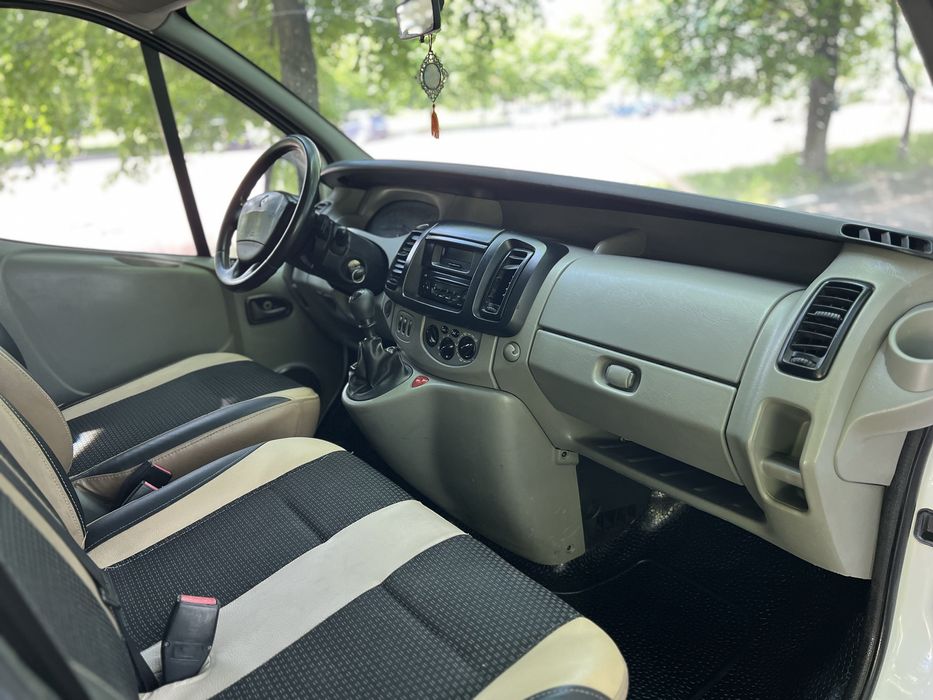 Продам Renault Trafic (Vivaro)