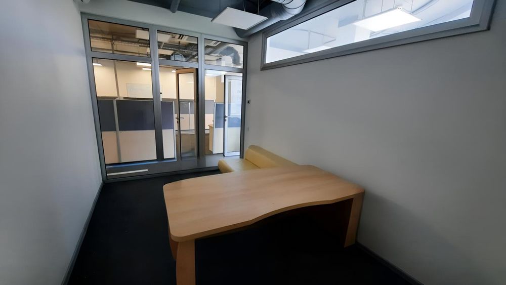 Офіс 250м2, опалюється