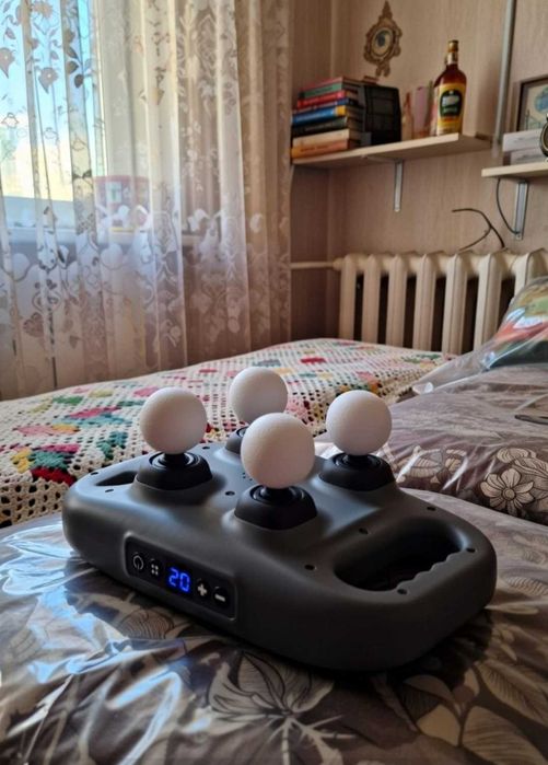 Перкусійний масажер для тіла з usb і насадками