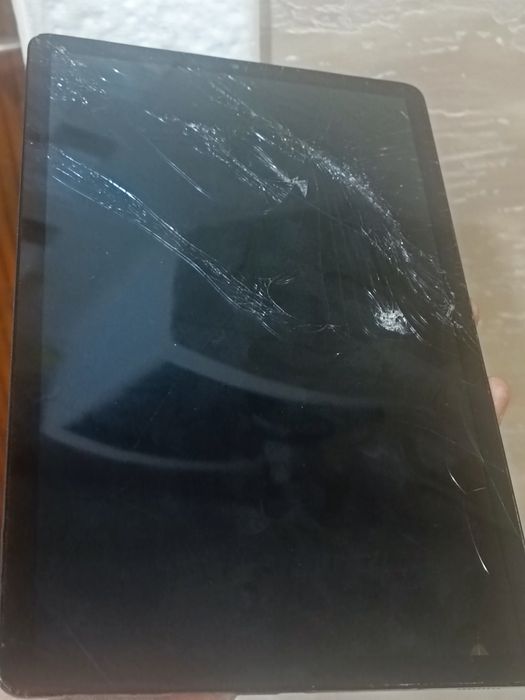 Samsung Galaxy Tab S5e 10.5 Wi-Fi SM-T720 битий