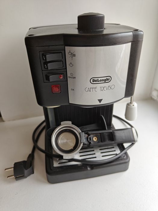 Кавоварка Delonghi caffe treviso