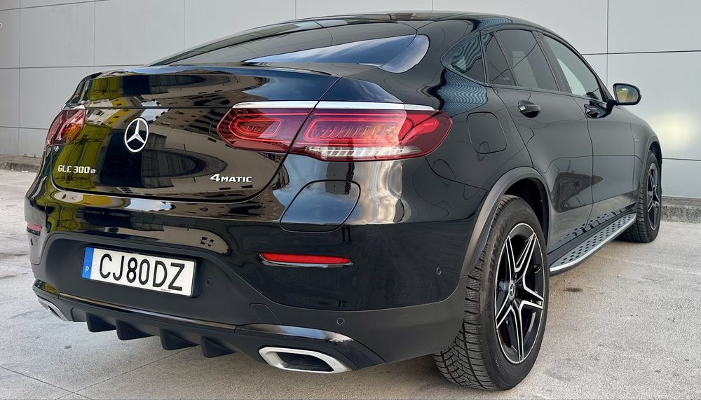 Mercedes GLC 300e AMG COUPE pack night Aceito retomas