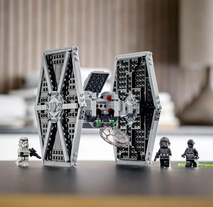 НОВИЙ конструктор LEGO Star Wars імперський винищувач TIE 75300 лего