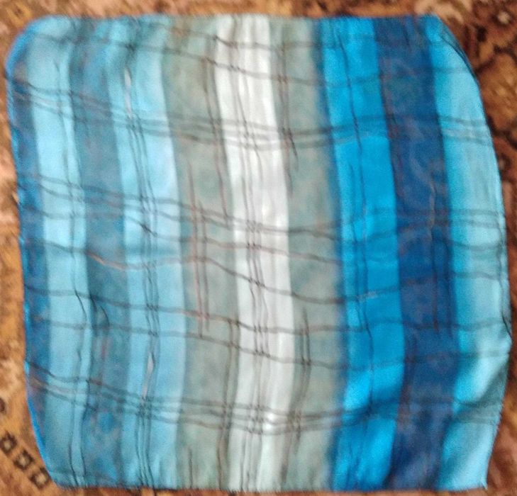 Хустка  50x50  .