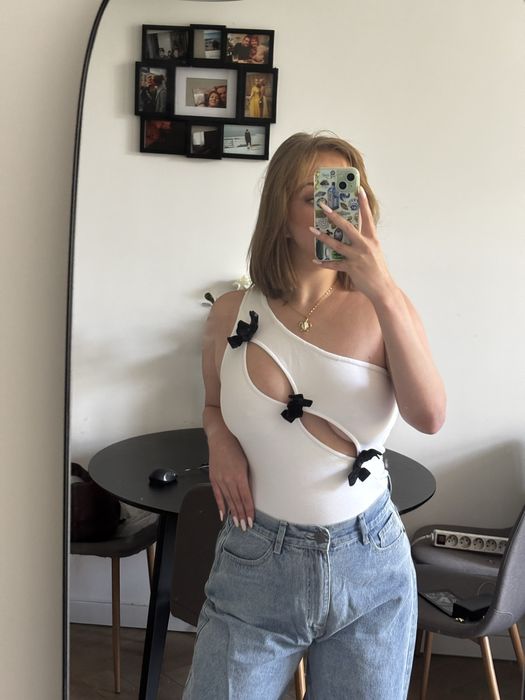 Biale body na jedno ramie M czarne kokardki coquette thatgirl sexy