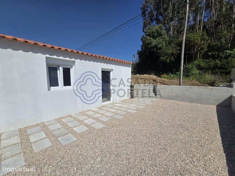 Moradia Térrea T2 com espaço exterior Maxial