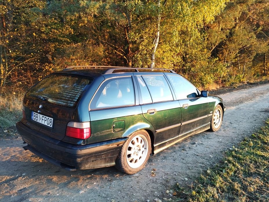 BMW e36 323i Touring