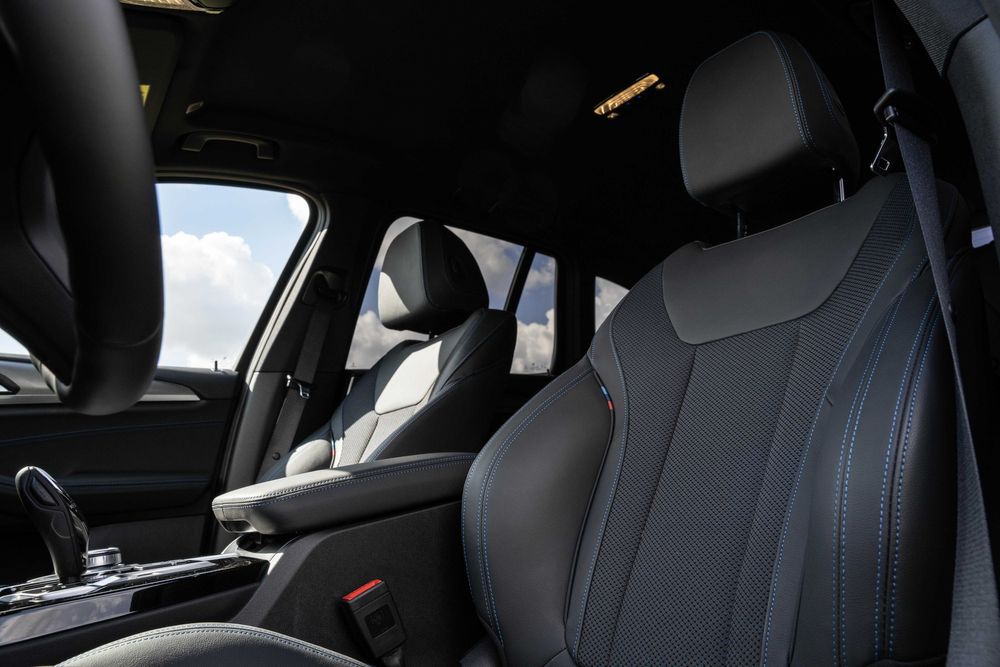 Wynajem samochodu, wypożyczalnia samochodów Estyma - BMW X3