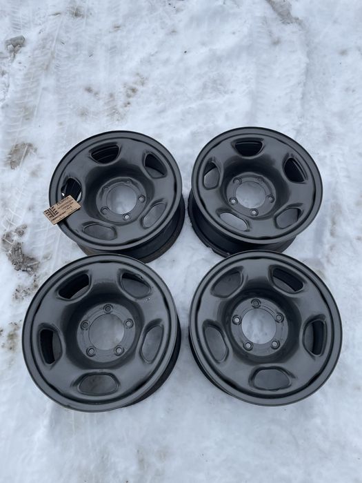 дискина Уаз ниву ваз2121 5x139,7 R16 J7 ET5 є зауваження