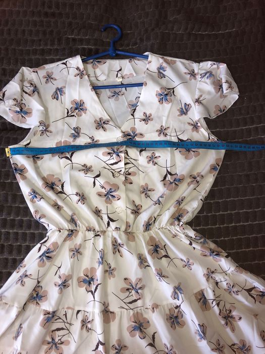 Легесенька літня сукня з поясом , розмір 46, підійде на М/L