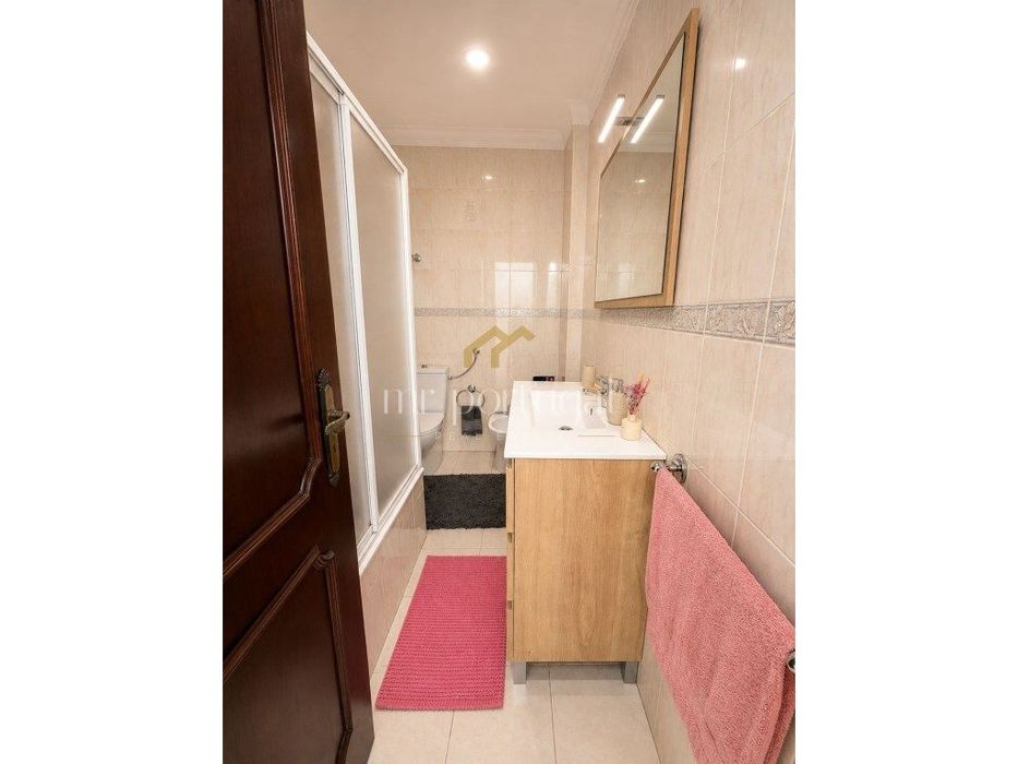 Excelente Apartamento T3 no Centro de Mafra com Parqueamento e Arre...