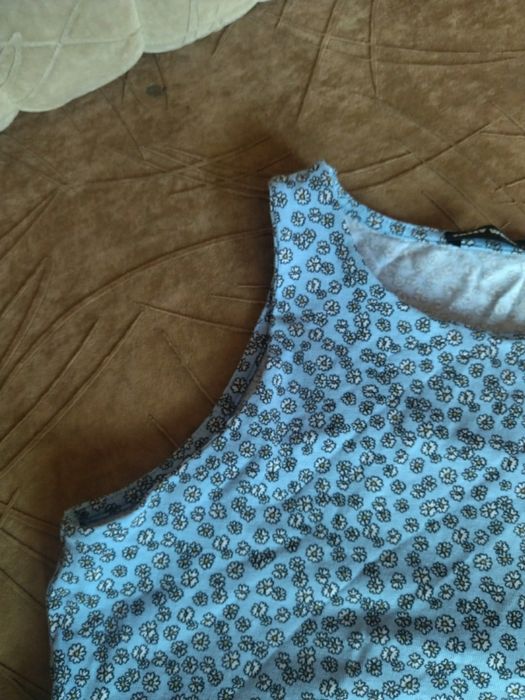 Блакитний жіночий топ