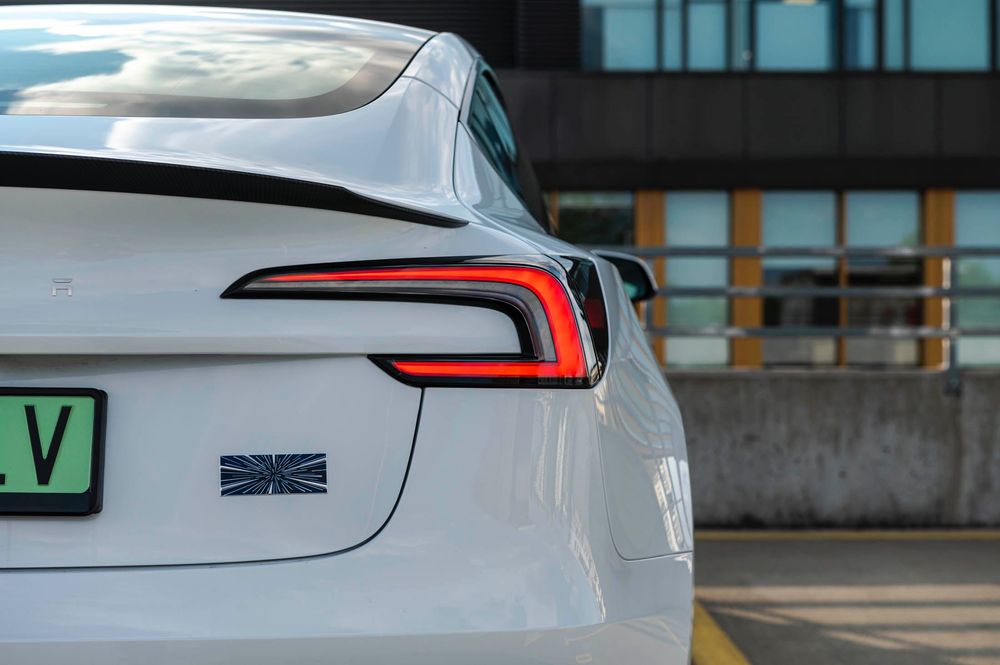 Wynajem Tesla 3 Performance 449 zł/doba (bez ściemy)