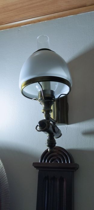 Vendo candeeiro em latão