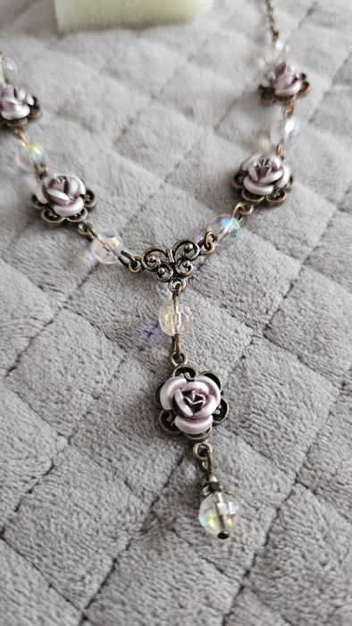 Komplet róże naszyjnik i kolczyki