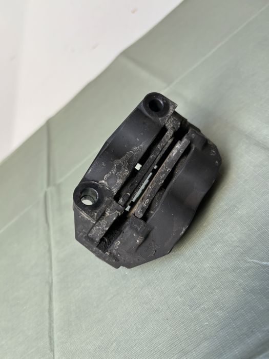 Zacisk hamulcowy hamulec przód przedni YAMAHA YZF125R 14-18r MT125