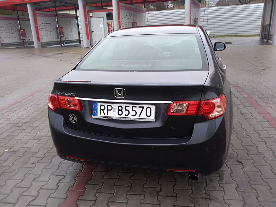 Honda Accord  VIII  2.0  2011r