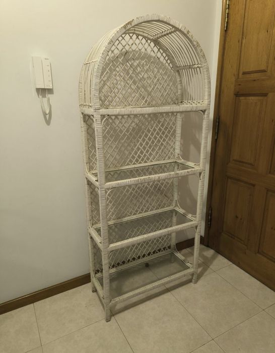 Estante em Vime Vintage