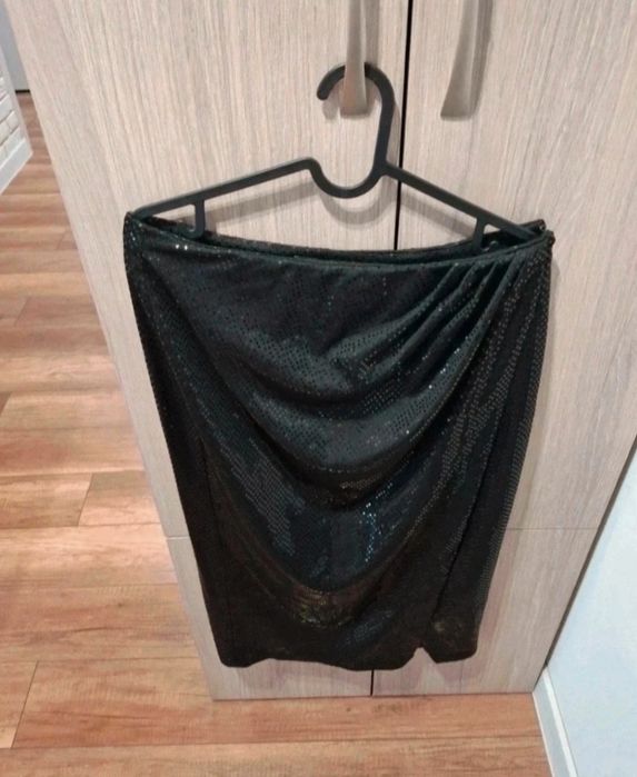 Spódnica damska asymetryczna midi