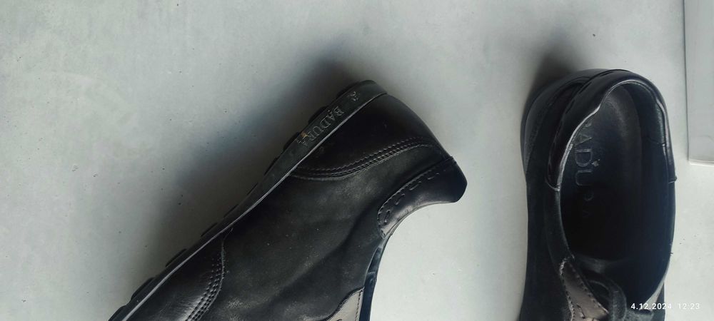 buty marki Badura, numer 42, stan idealny