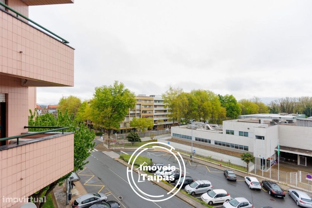 Vende-se T2 Junto às Escolas - Caldas das Taipas