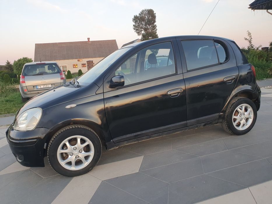 * * TOYOTA YARIS * * 1.0 Benzyna 68 KM * * TomCar Skup-Sprzedaż-Zamiana * *