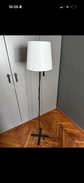 Lampa ikea pilne