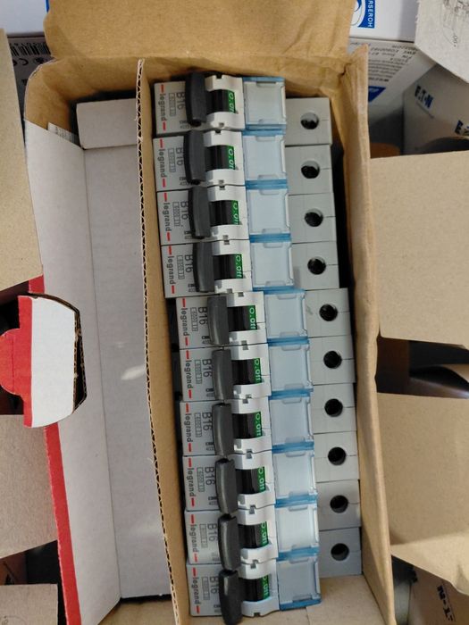 Sprzedam cały komplet widoczny na zdjęciu