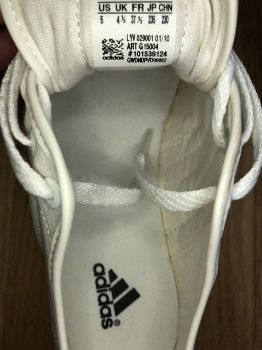 Adidas buty LYV  029001 off white 37,5  Buty sportowe unisex  Nowe  ma