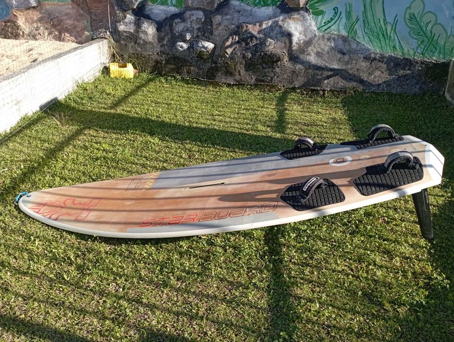 Prancha de windsurf Starboard 155 L
