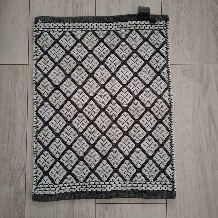 Chodnik_dywanik _romby_46x60 _H&M